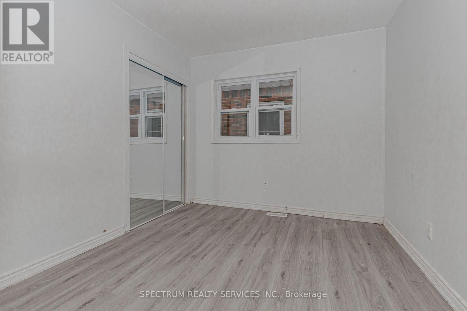 55 HAMILTON STREET Image 12