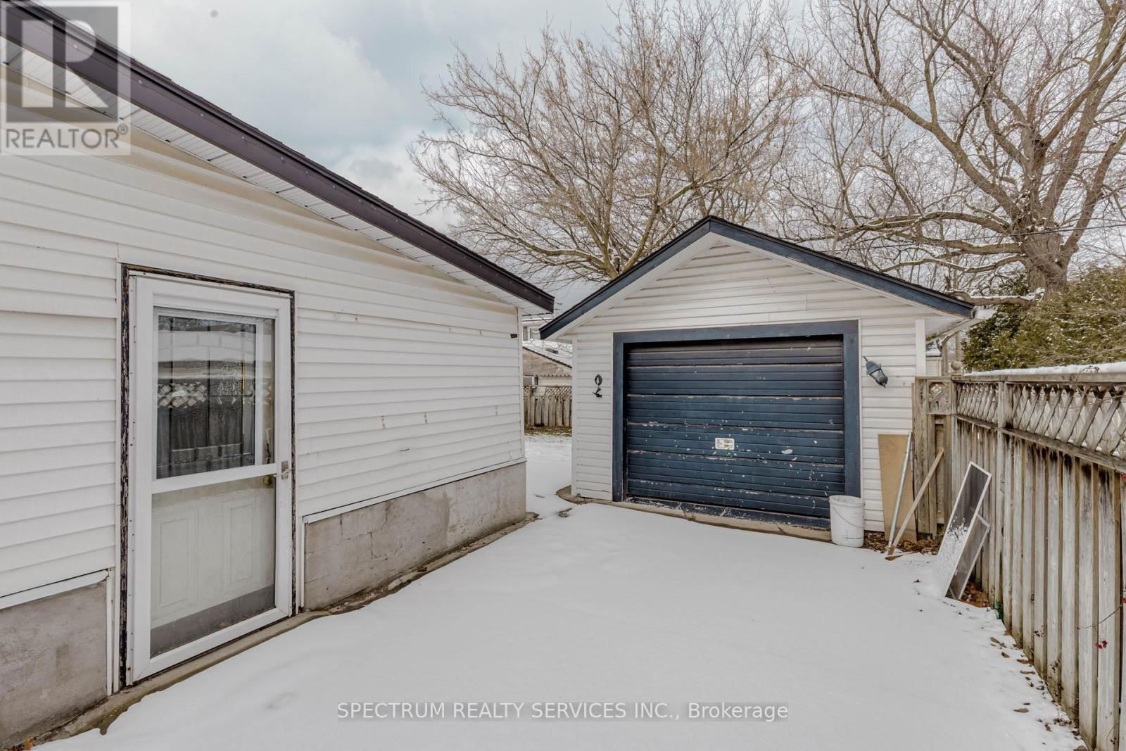 55 HAMILTON STREET Image 26