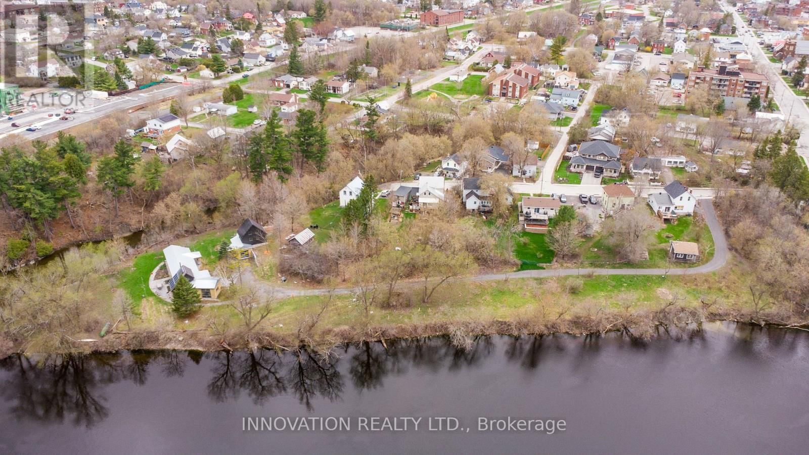 56 THOMAS STREET NORTH Image 12