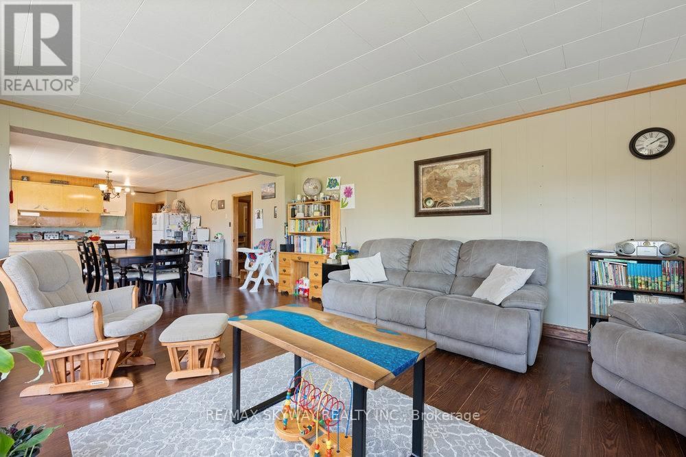 1700 HIGHWAY 59 Image 19