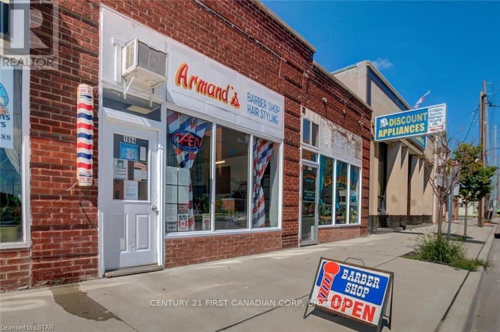 1066 DUNDAS STREET E Image 13