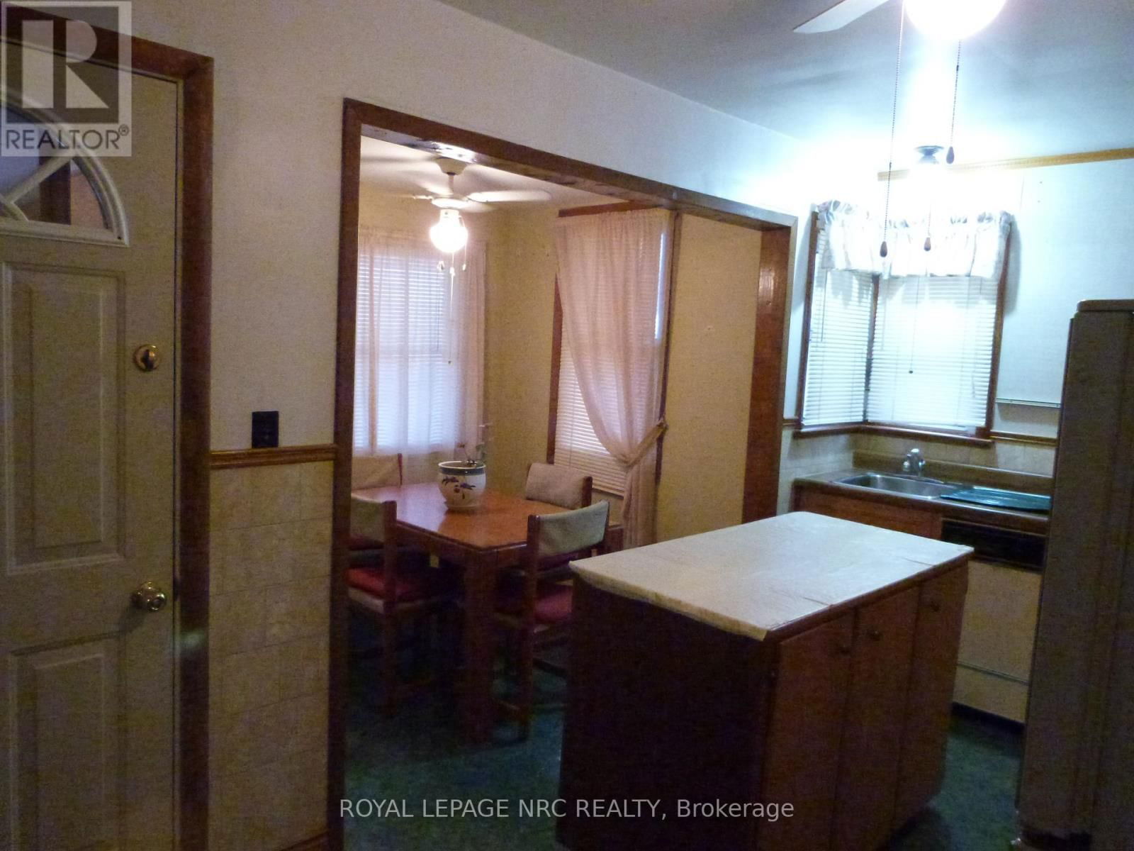 5952 DORCHESTER ROAD Image 13