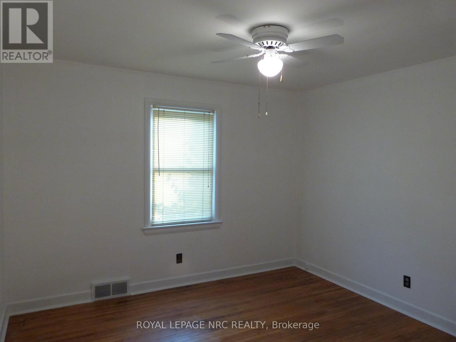 5952 DORCHESTER ROAD Image 15