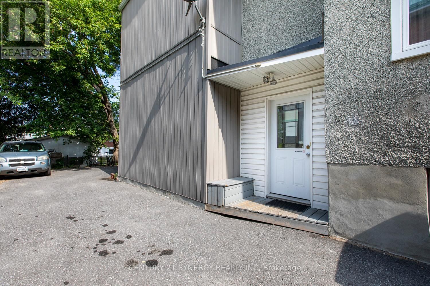 1 - 210 CANTIN STREET Image 4