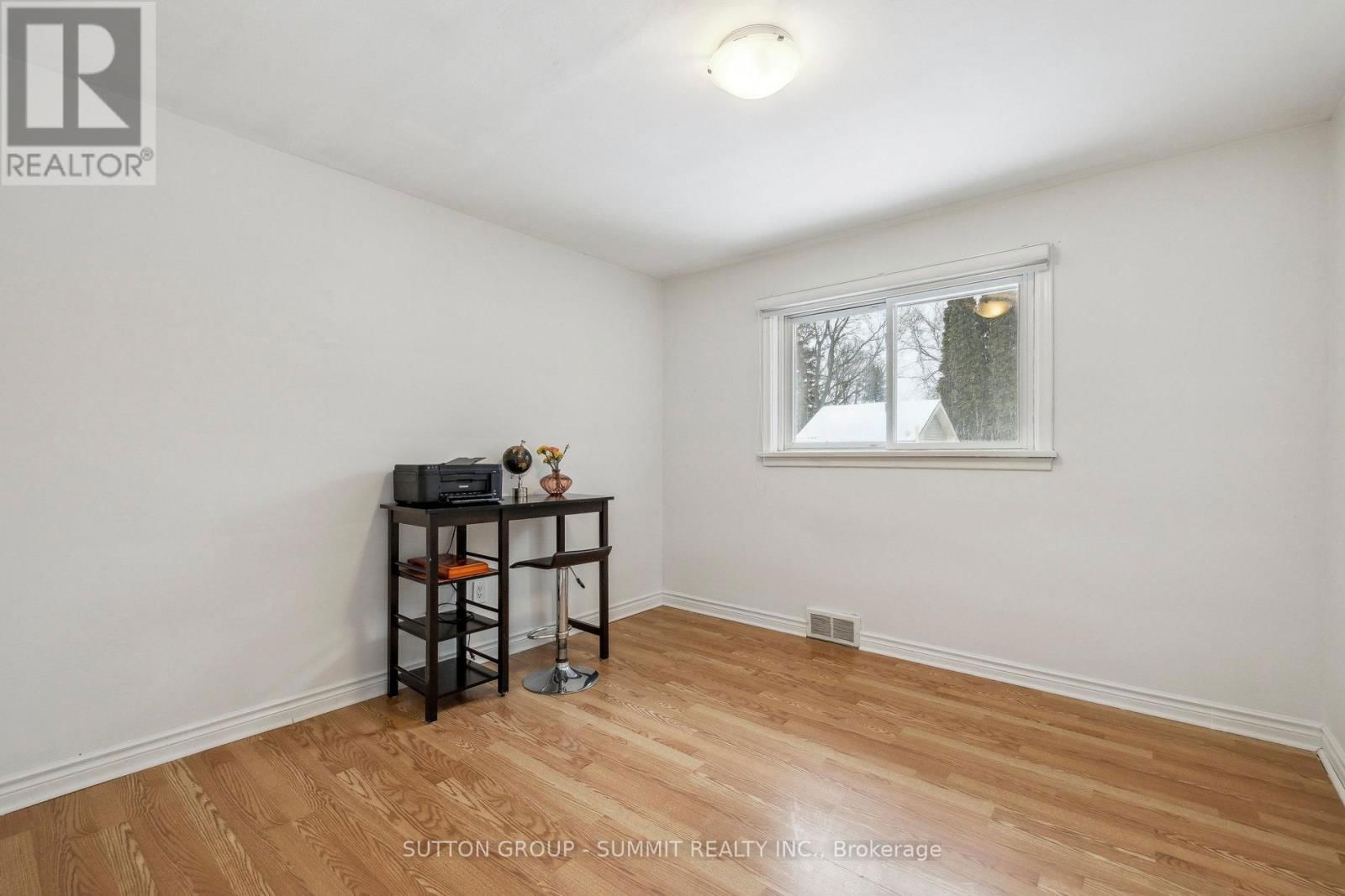 6384 STAMFORD GREEN DRIVE Image 16