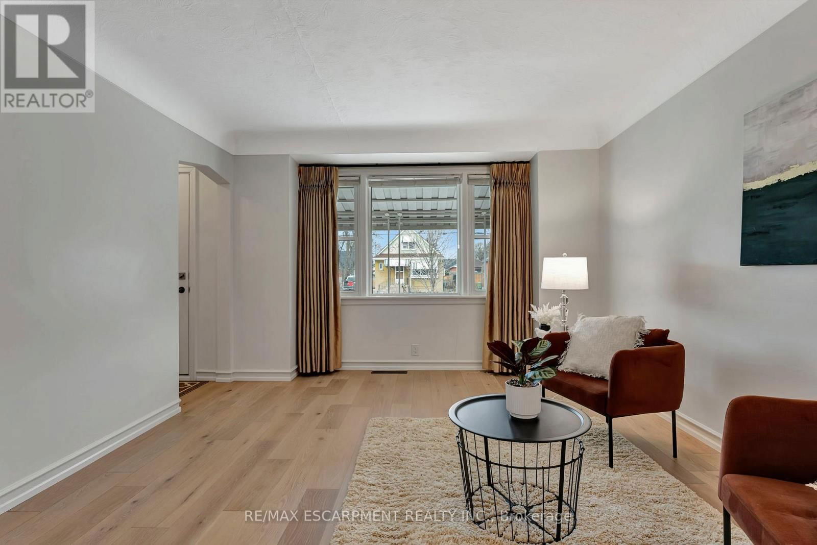 131 EAST 42ND STREET Image 10