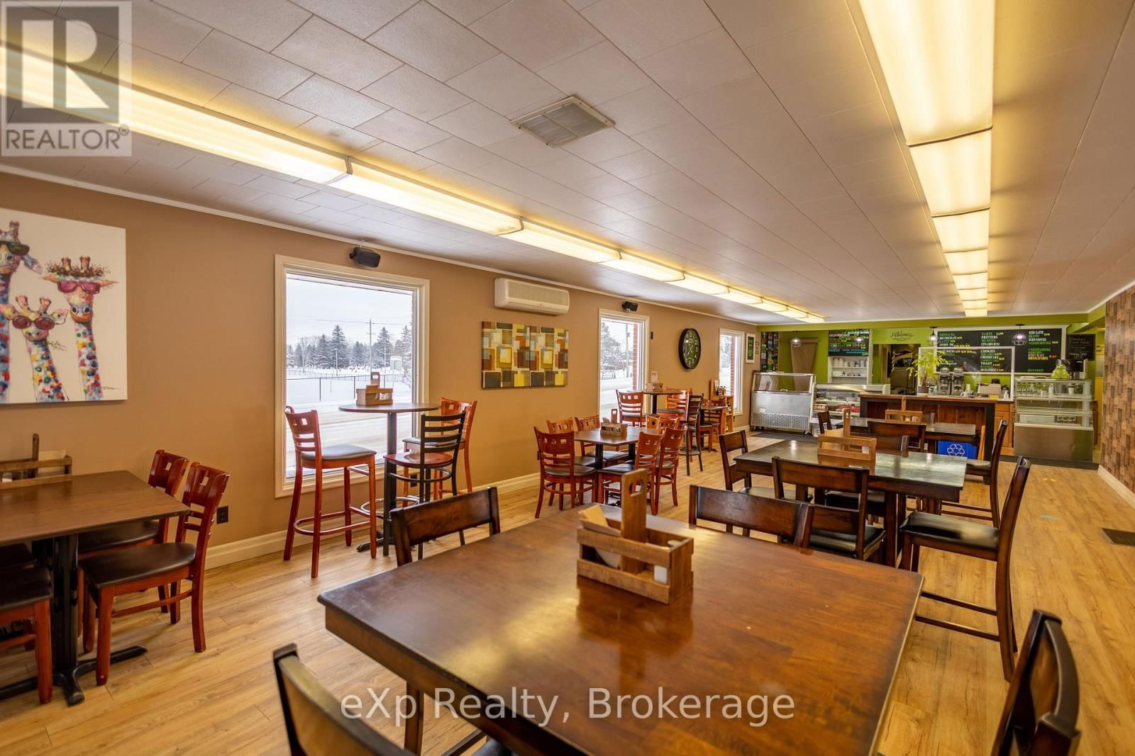 1319 YONGE STREET SOUTH Image 19