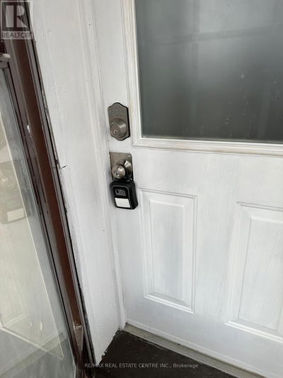 Commercial for Rent in Canada