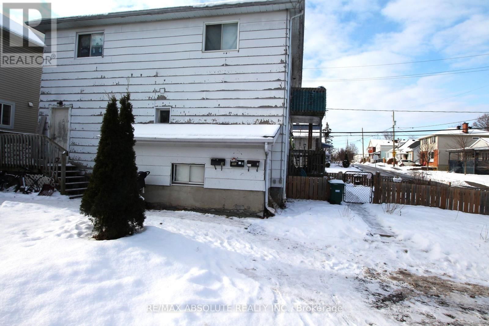 282 ST DENIS STREET Image 3