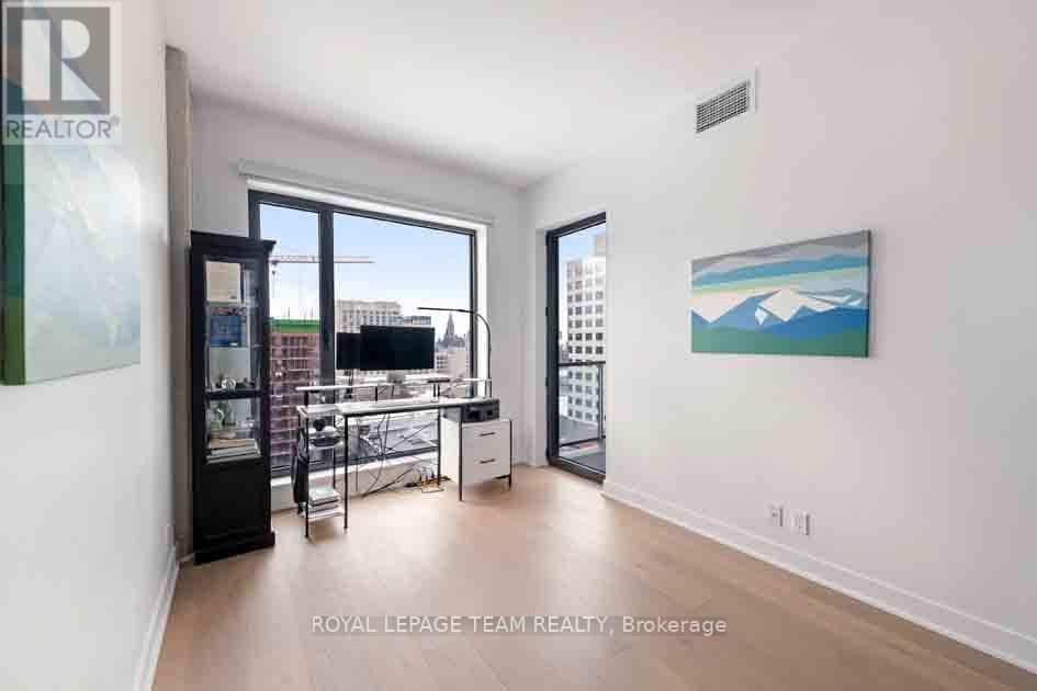 1503 - 20 DALY AVENUE Image 6