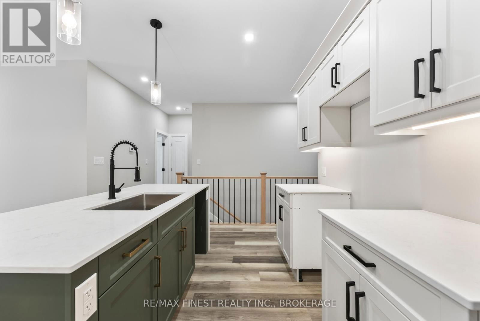 161 CREIGHTON DRIVE Image 10