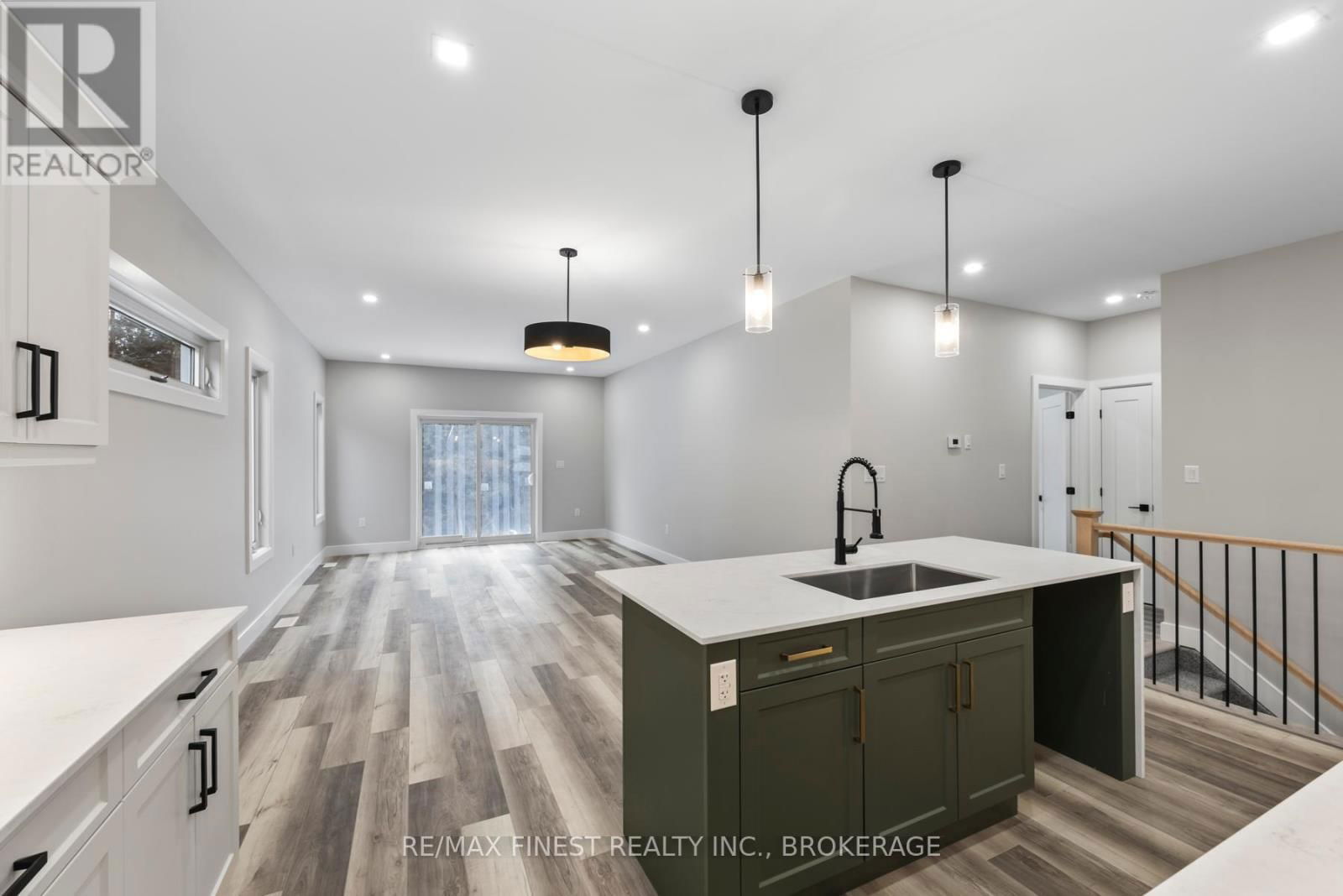 161 CREIGHTON DRIVE Image 11