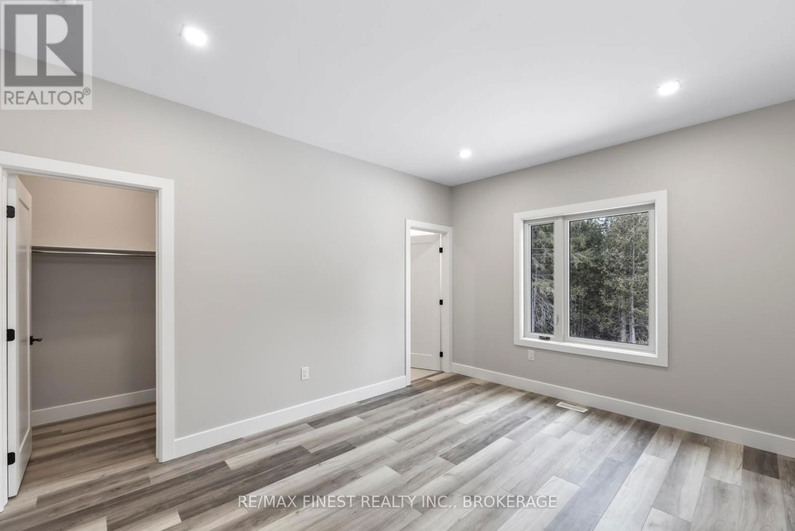 161 CREIGHTON DRIVE Image 19