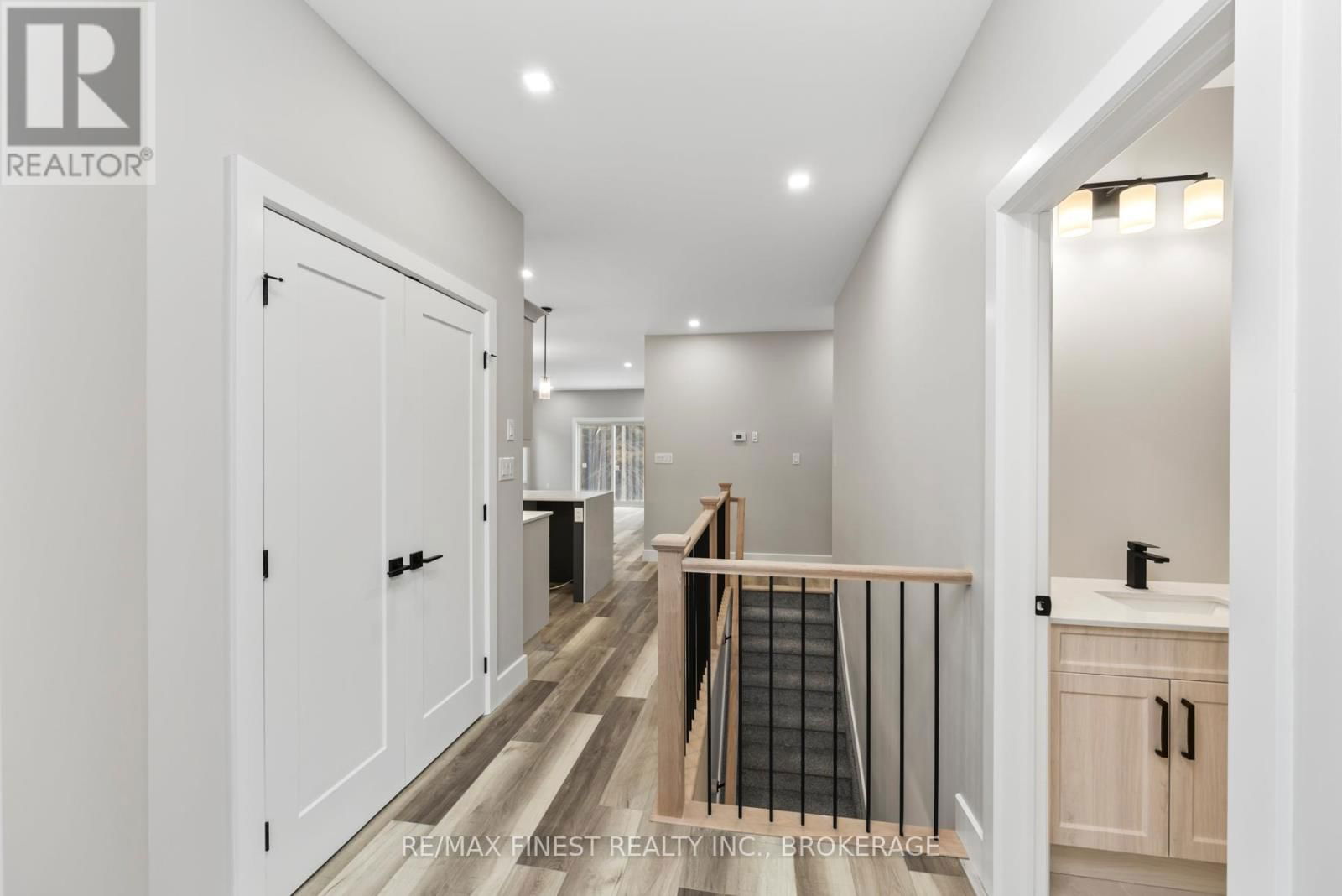 161 CREIGHTON DRIVE Image 6