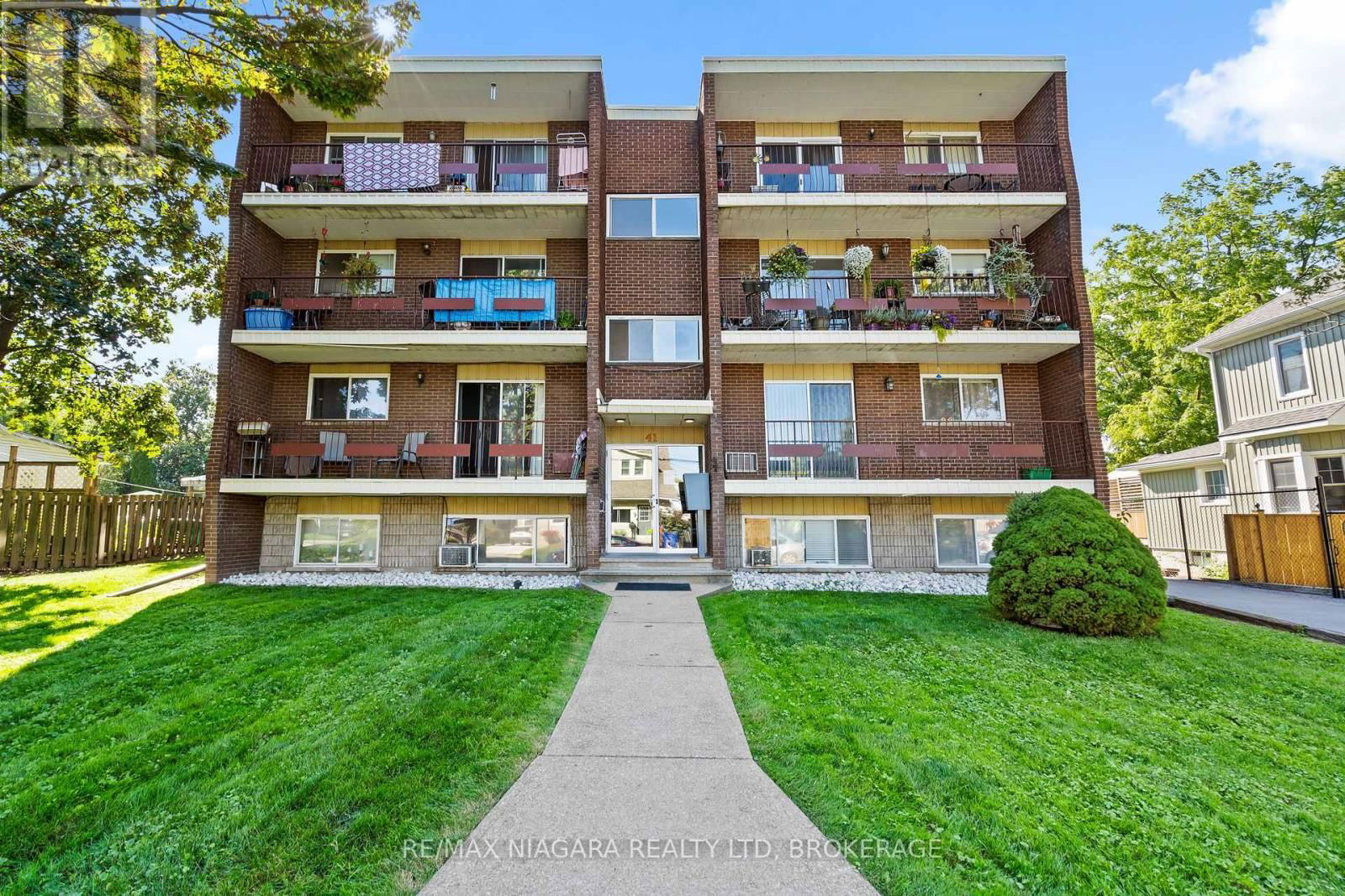 41 CARLETON STREET SOUTH Image 1