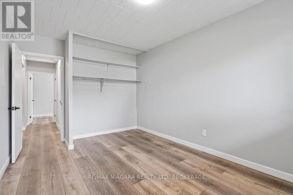 41 CARLETON STREET SOUTH Image 13