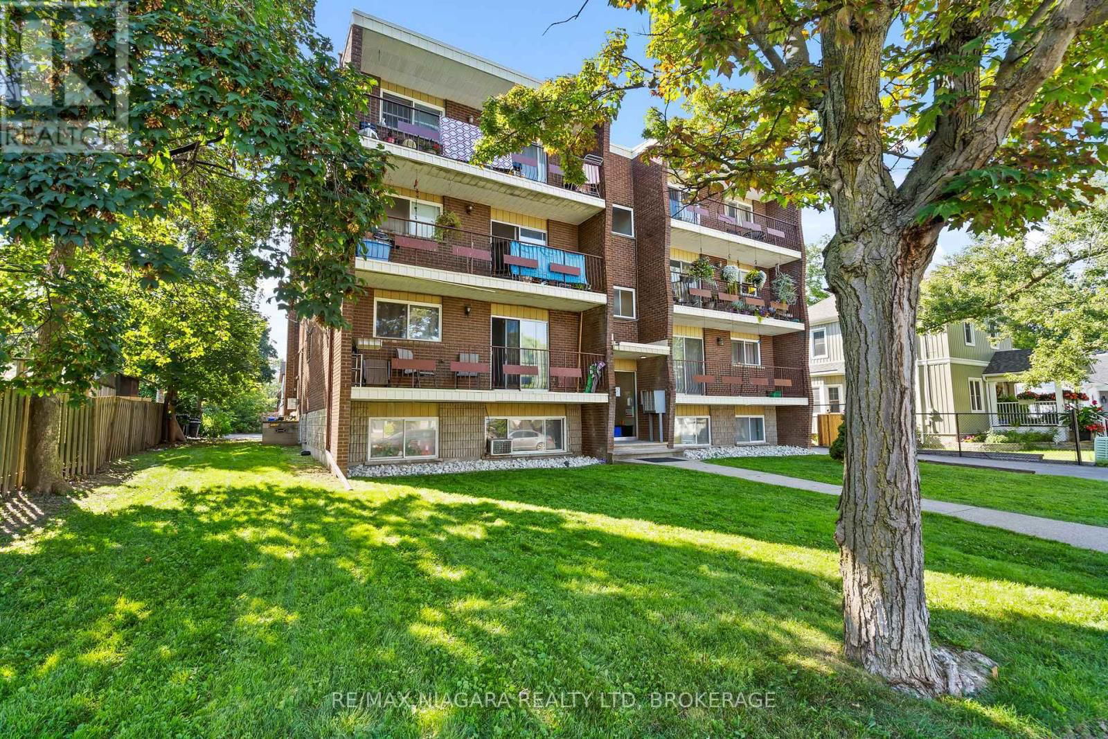 41 CARLETON STREET SOUTH Image 30