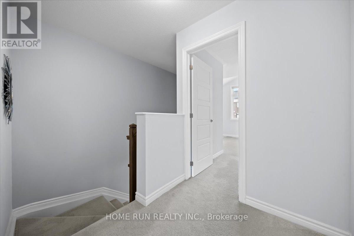 248 ATIMA CIRCLE Image 16