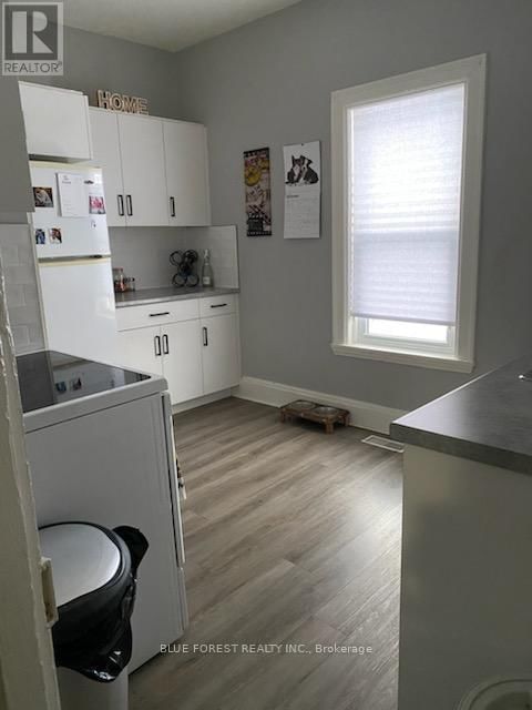 20 BAY STREET Image 16