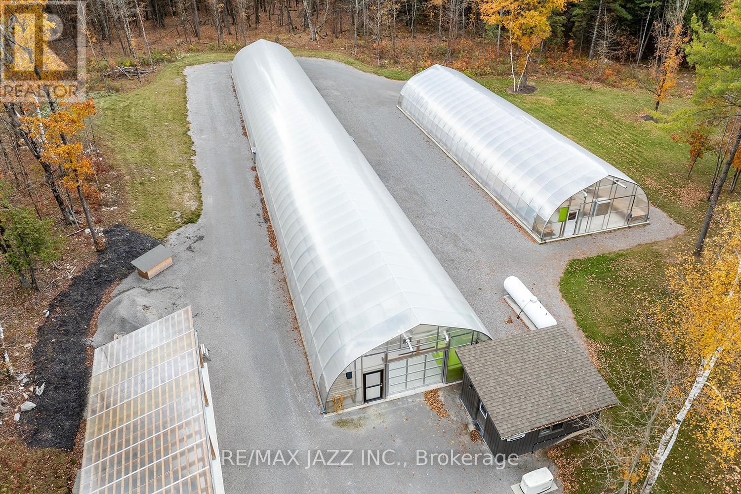 19 LEDGE ROAD Image 9