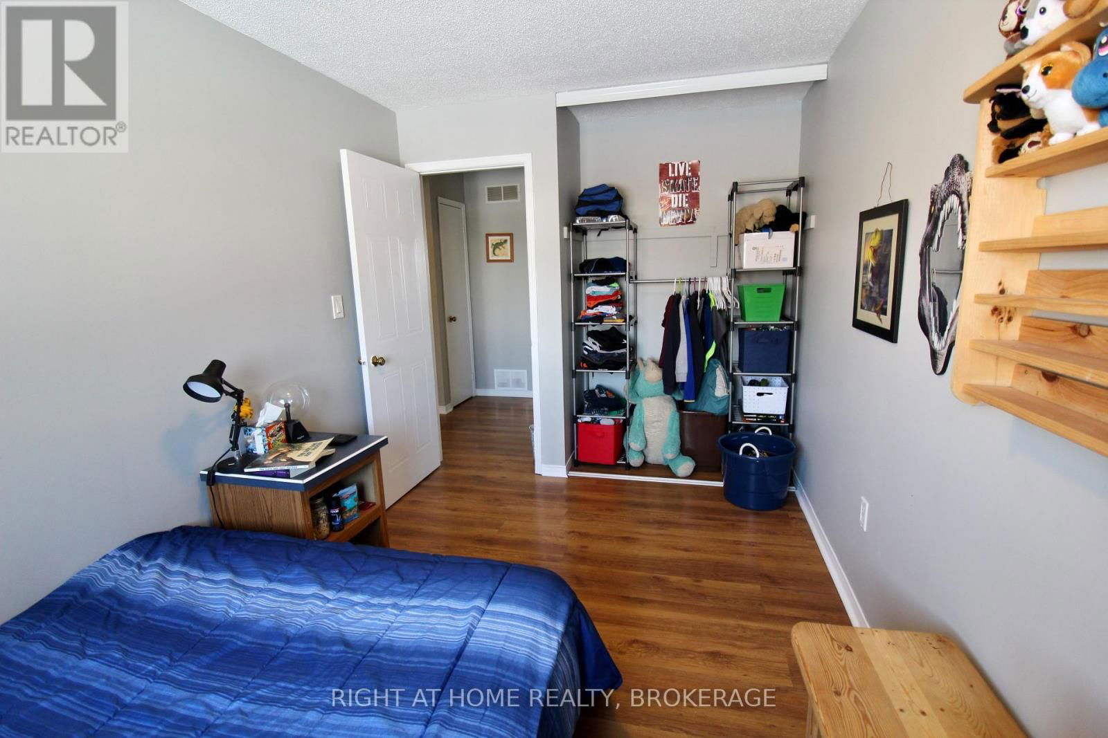 6 - 65 DORCHESTER BOULEVARD Image 17