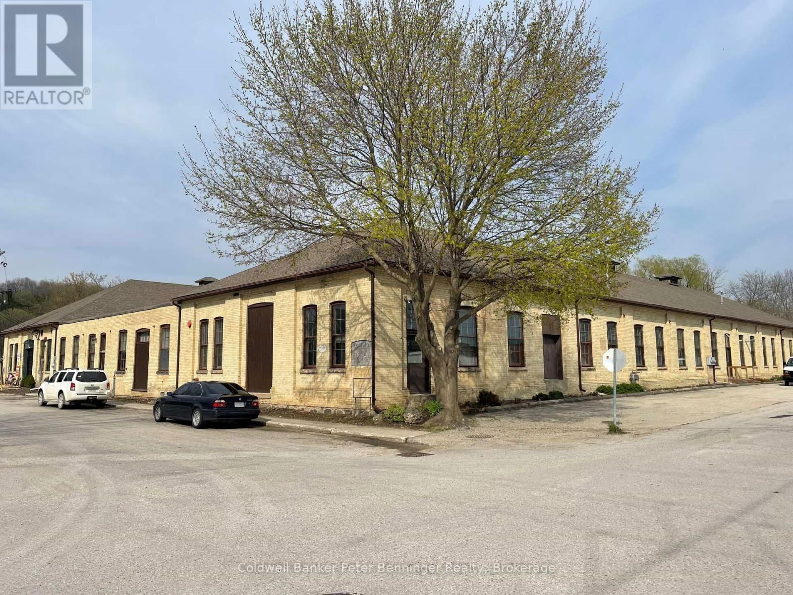 Primary Property View