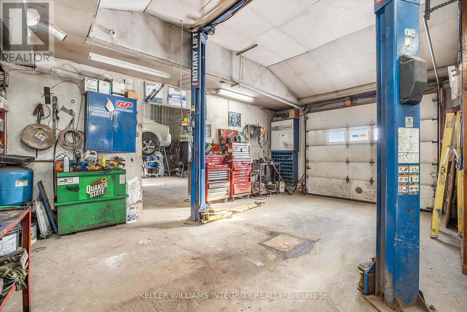 531 WHELAN ROAD SOUTH Image 10