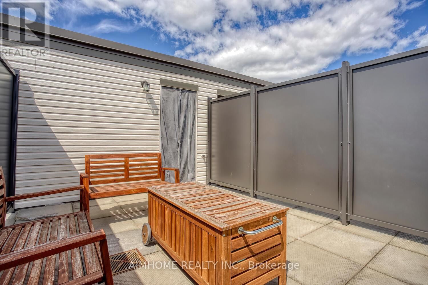 29 - 107 WESTRA DRIVE Image 32