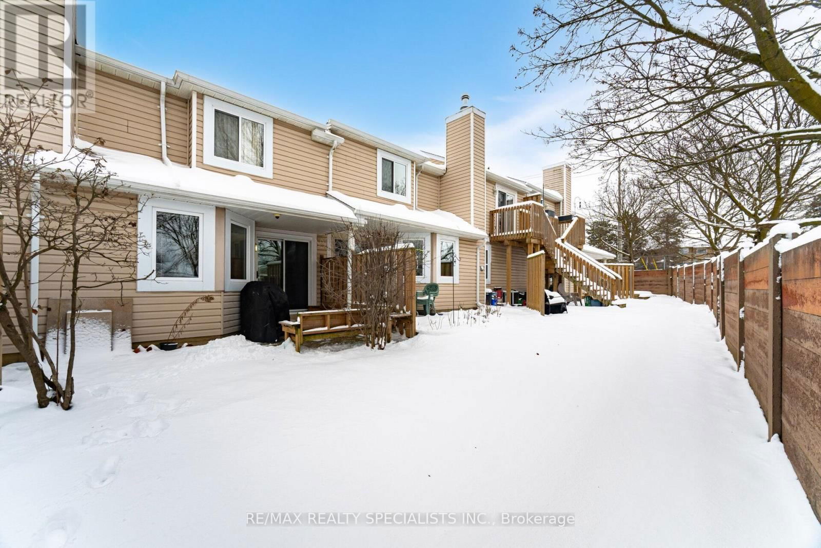 11 - 205 HIGHLAND CRESCENT Image 31