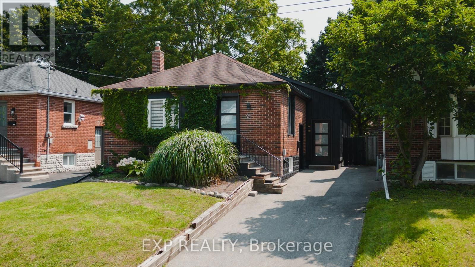 124 BOND STREET NORTH Image 5