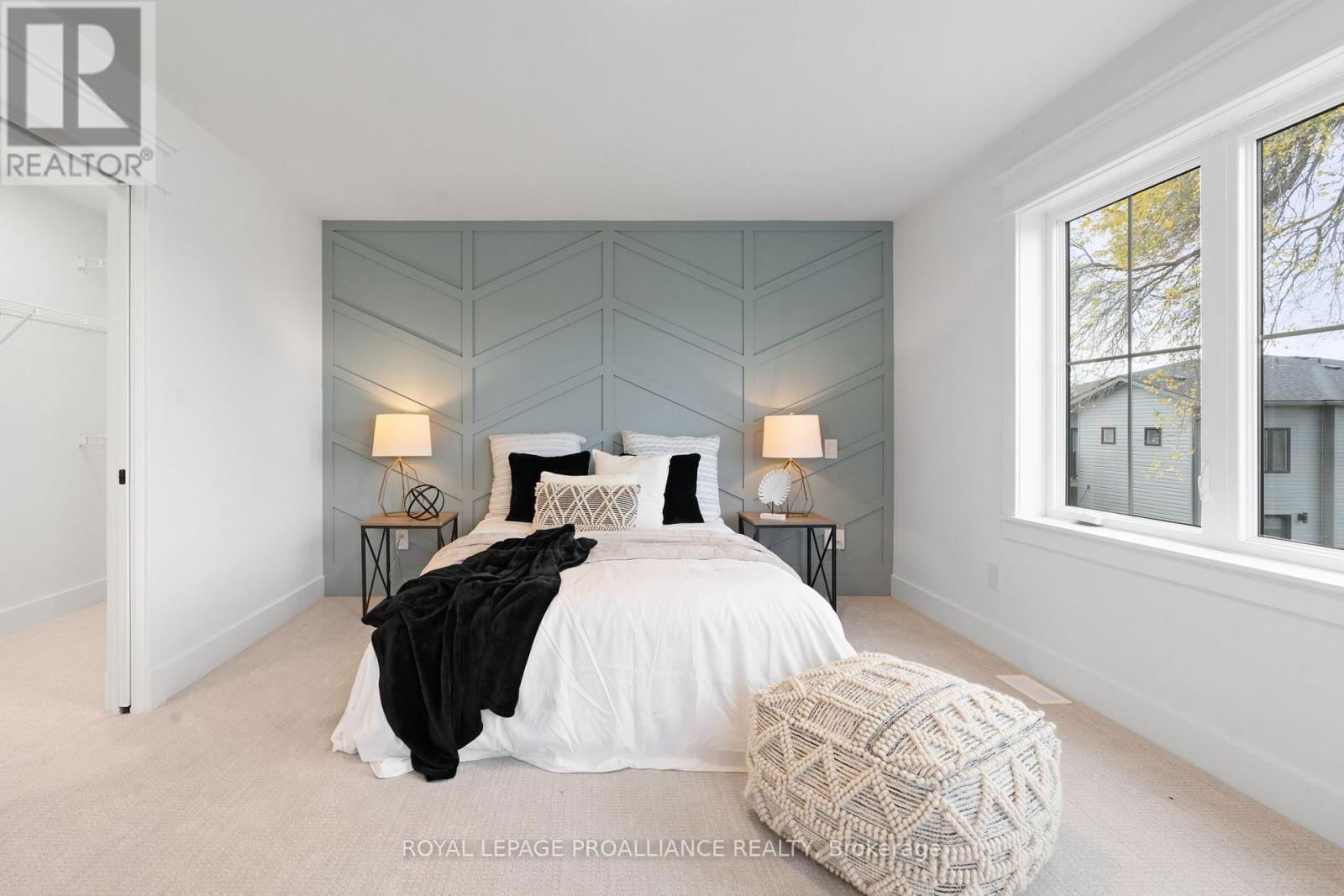 4 HOLLINGSWORTH STREET Image 23