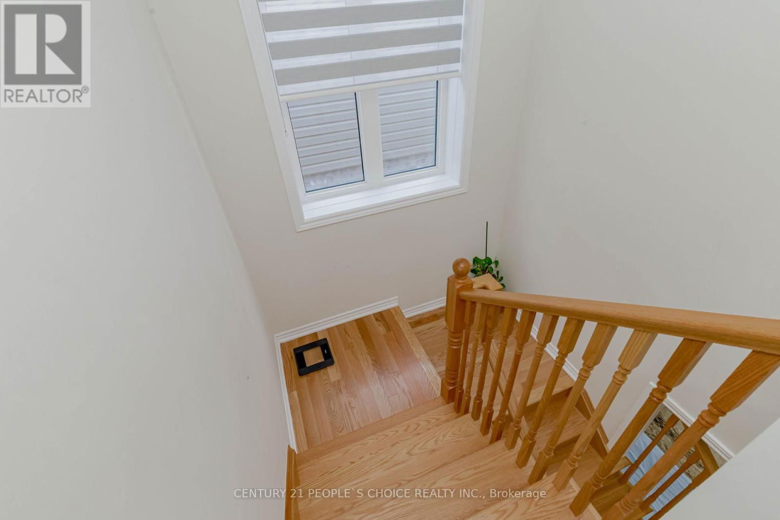 14 HEMING STREET Image 21