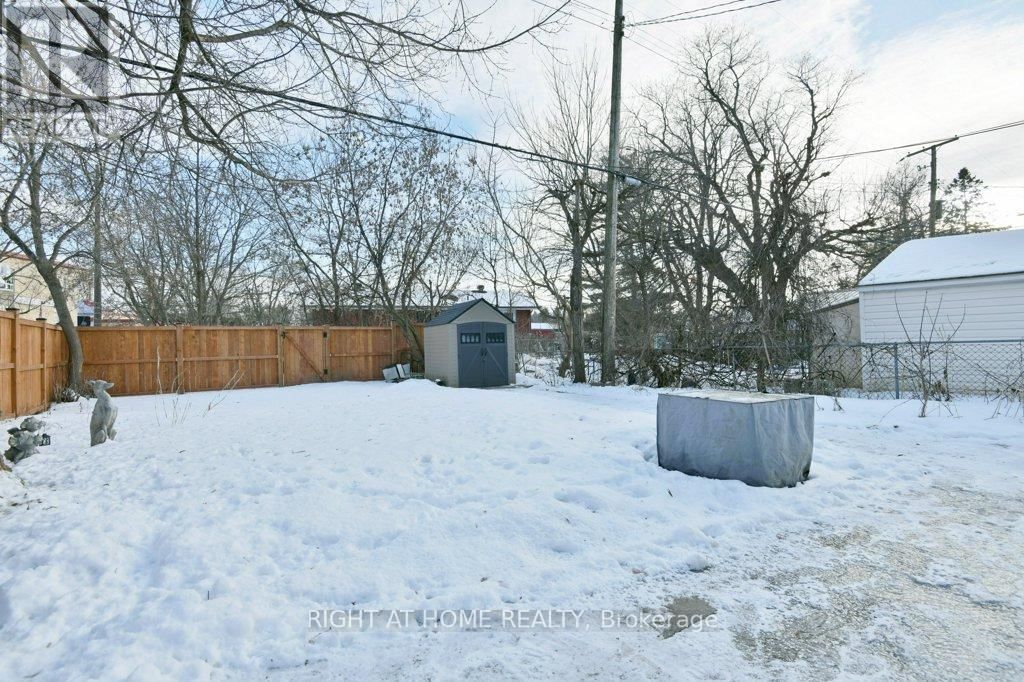 172 CRERAR AVENUE Image 28