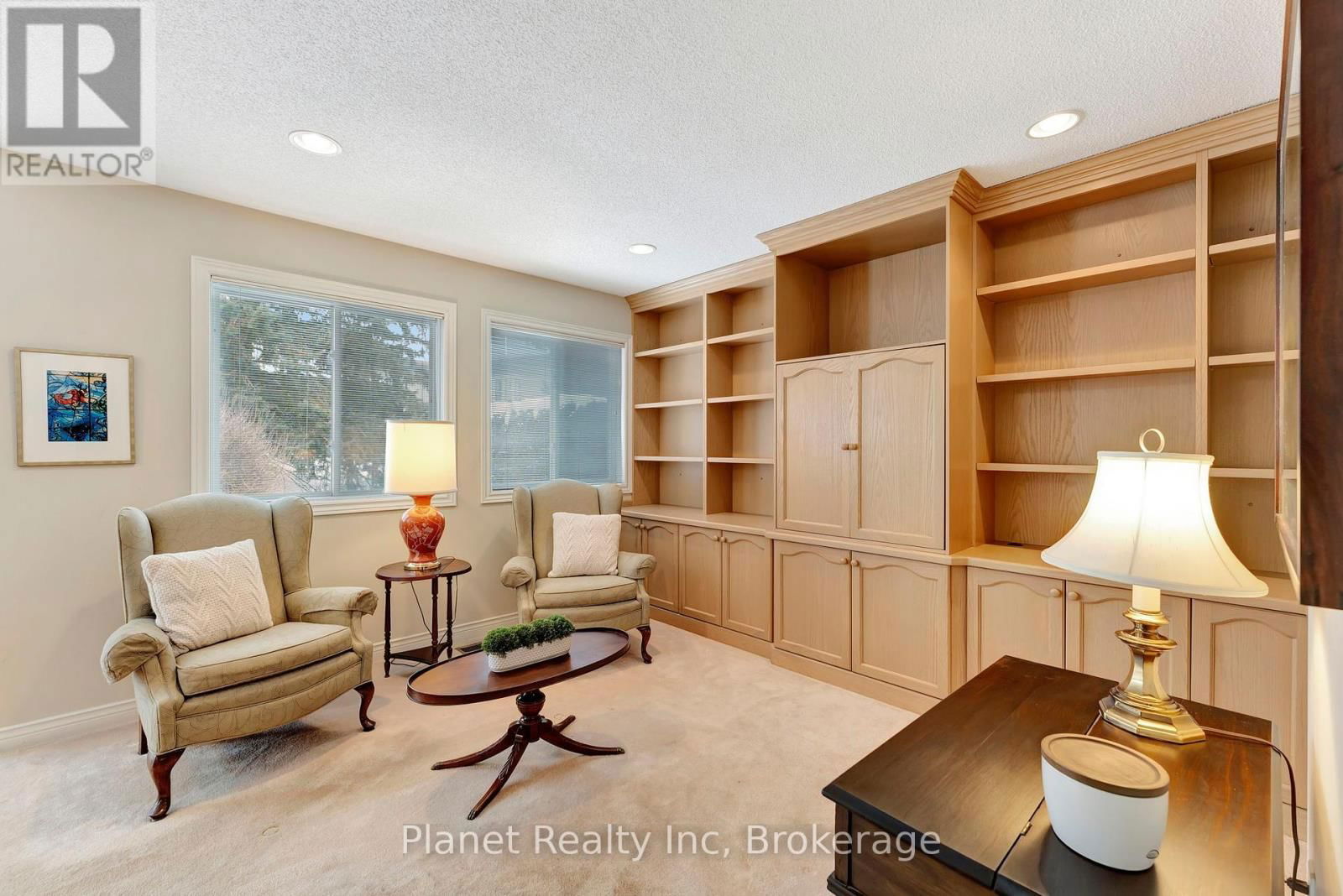 41 ARBORDALE WALK Image 16