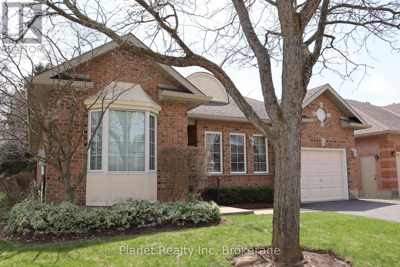 41 ARBORDALE WALK Image 2