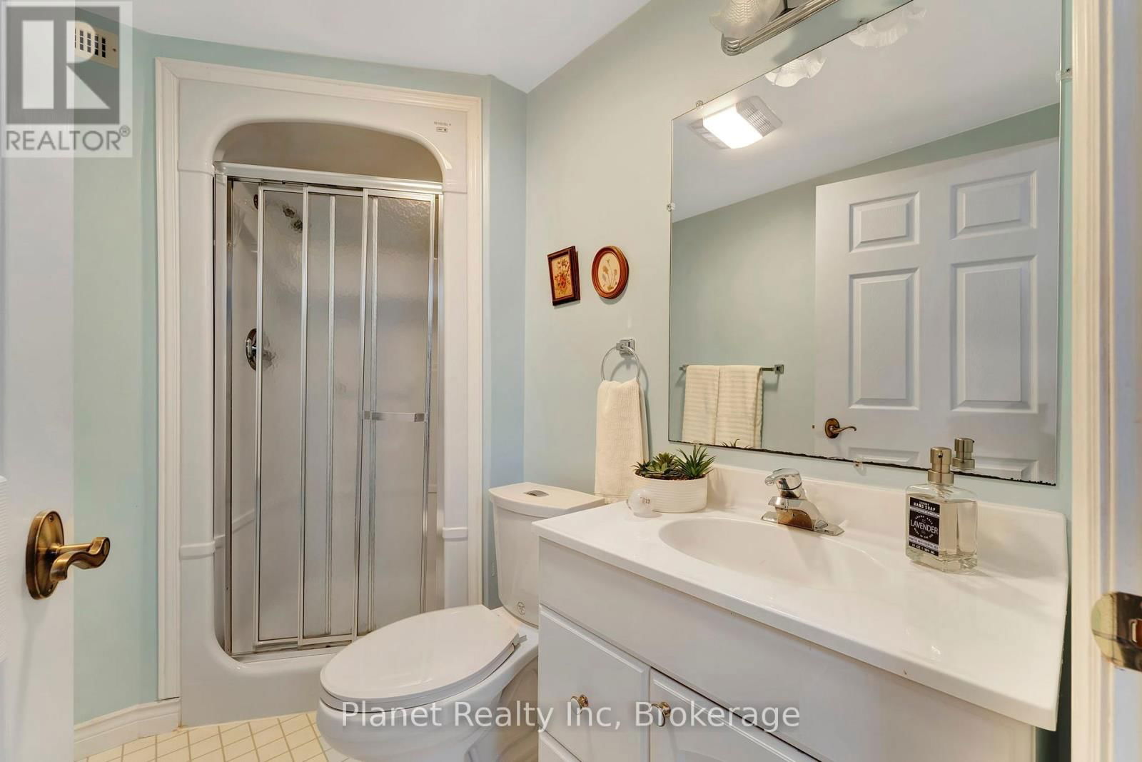 41 ARBORDALE WALK Image 20
