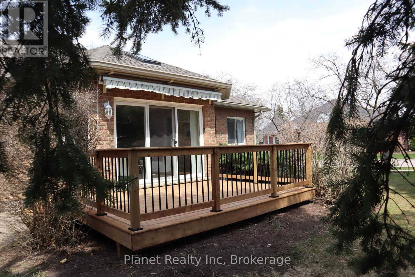 41 ARBORDALE WALK Image 21