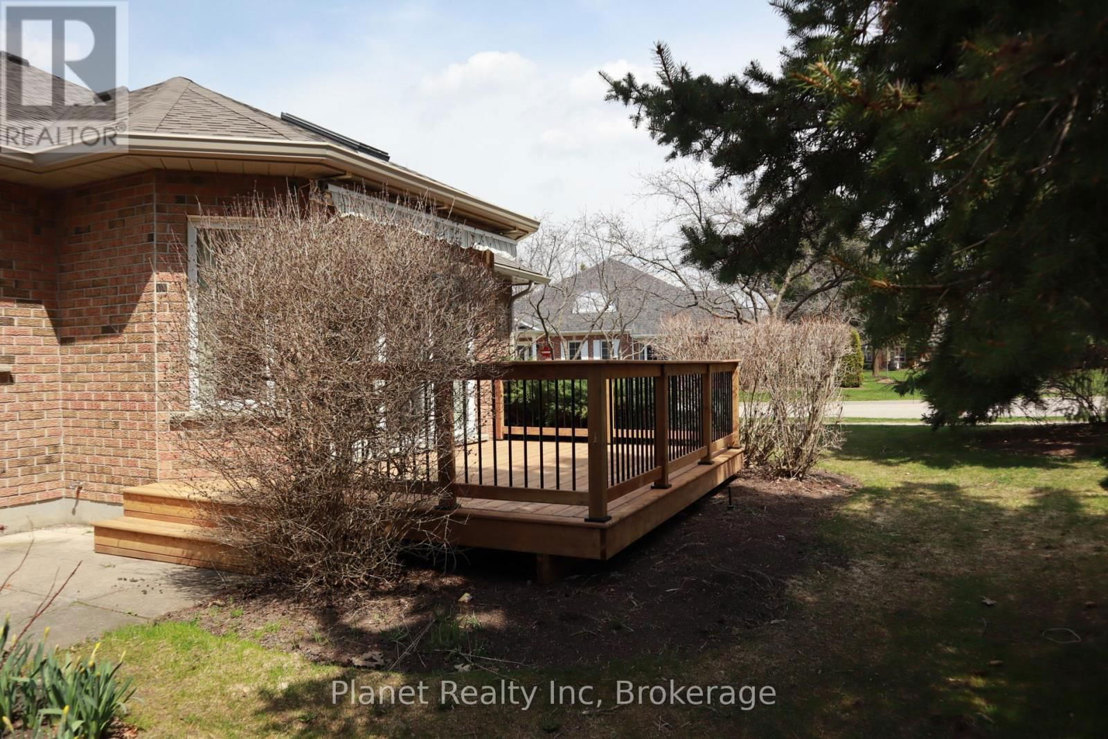 41 ARBORDALE WALK Image 22