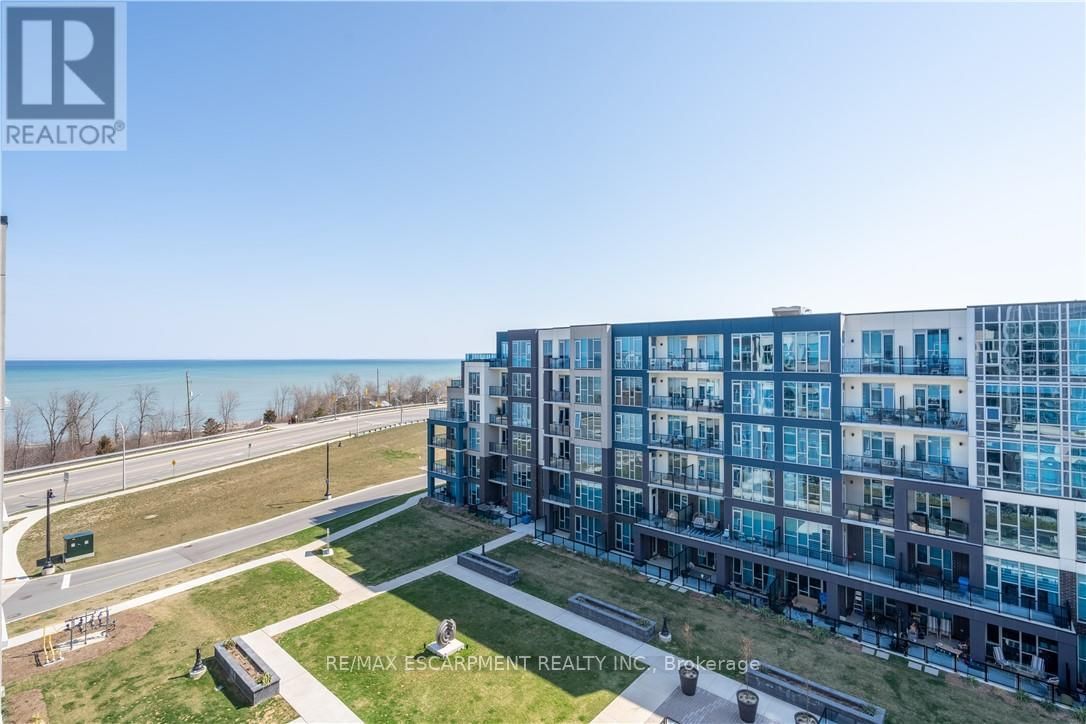 644 - 16 CONCORD PLACE Image 39