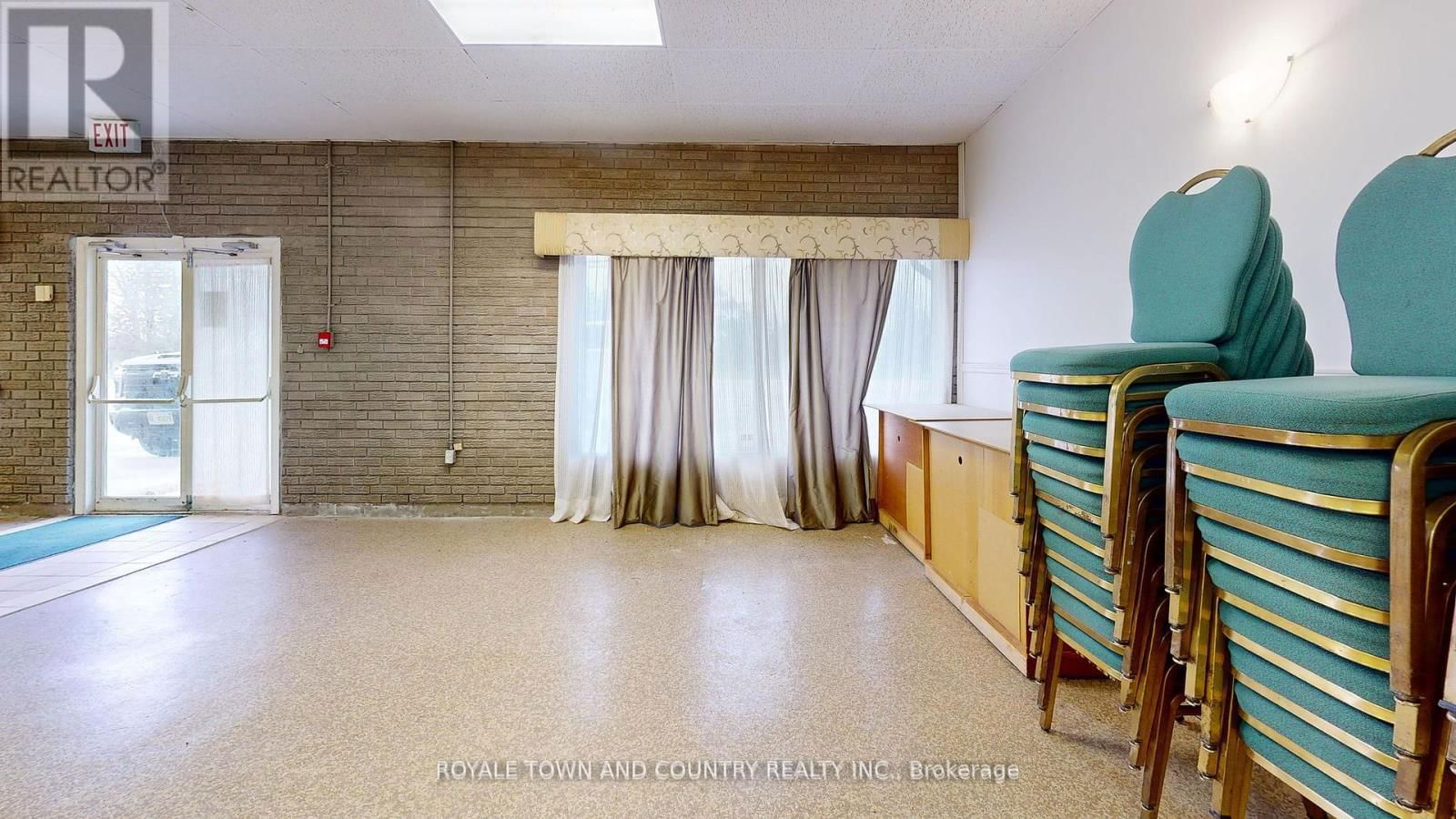 354(L) - 358 LINDSAY STREET SOUTH Image 3