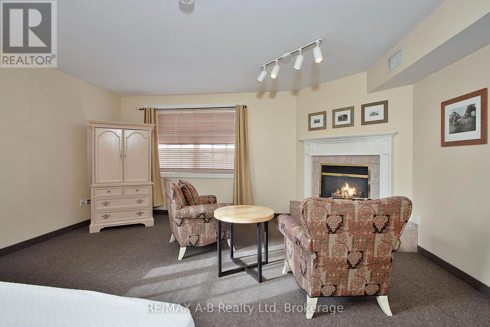 38 ALBERT STREET Image 14