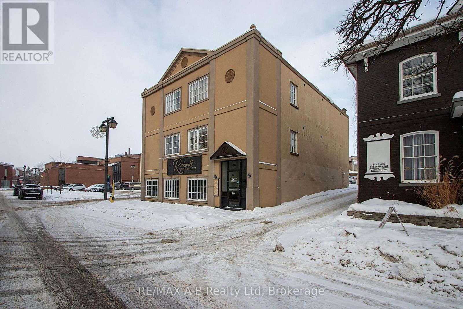 38 ALBERT STREET Image 2
