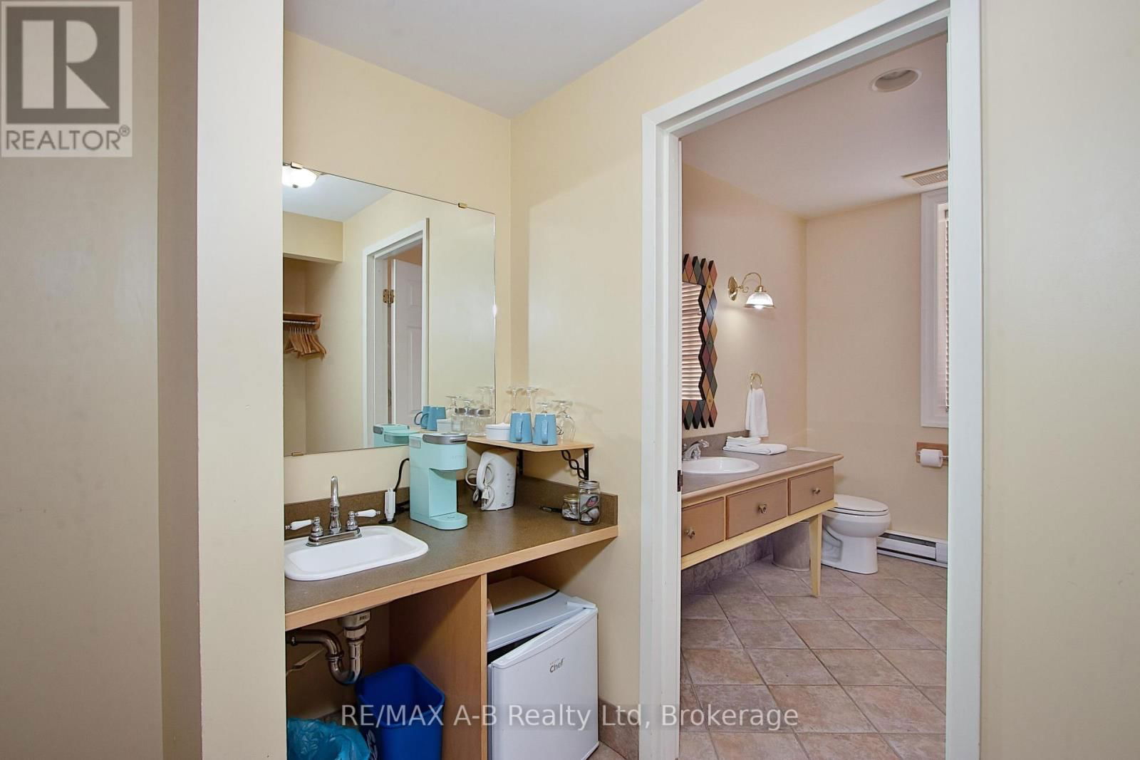 38 ALBERT STREET Image 5