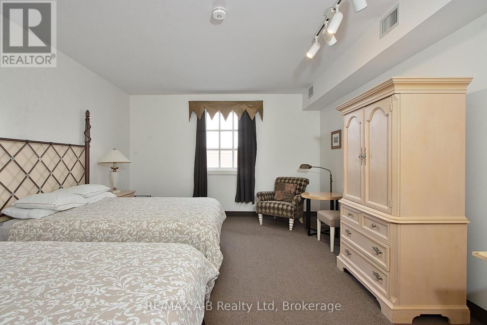 38 ALBERT STREET Image 8