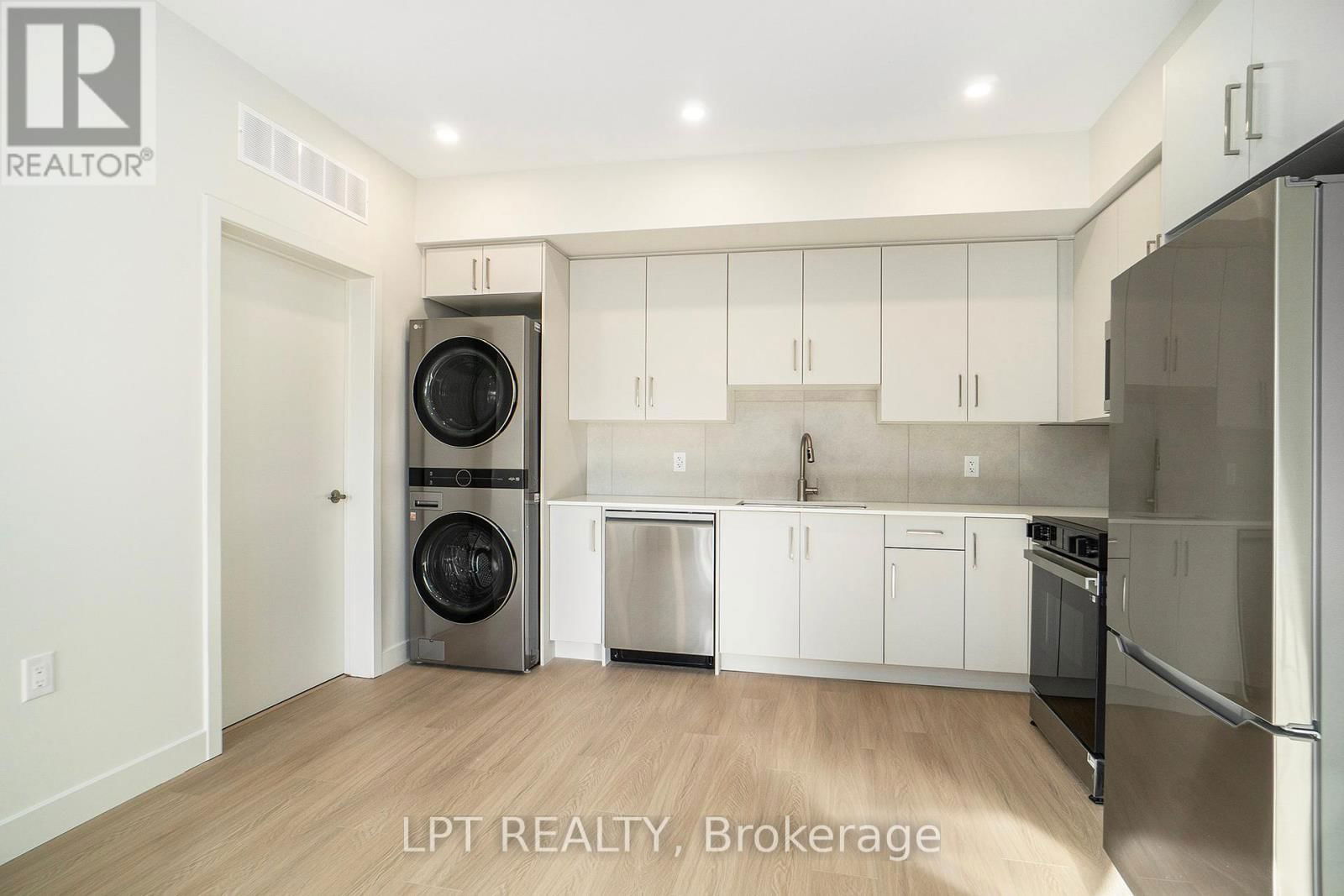 4 - 158 LAVAL STREET Image 7