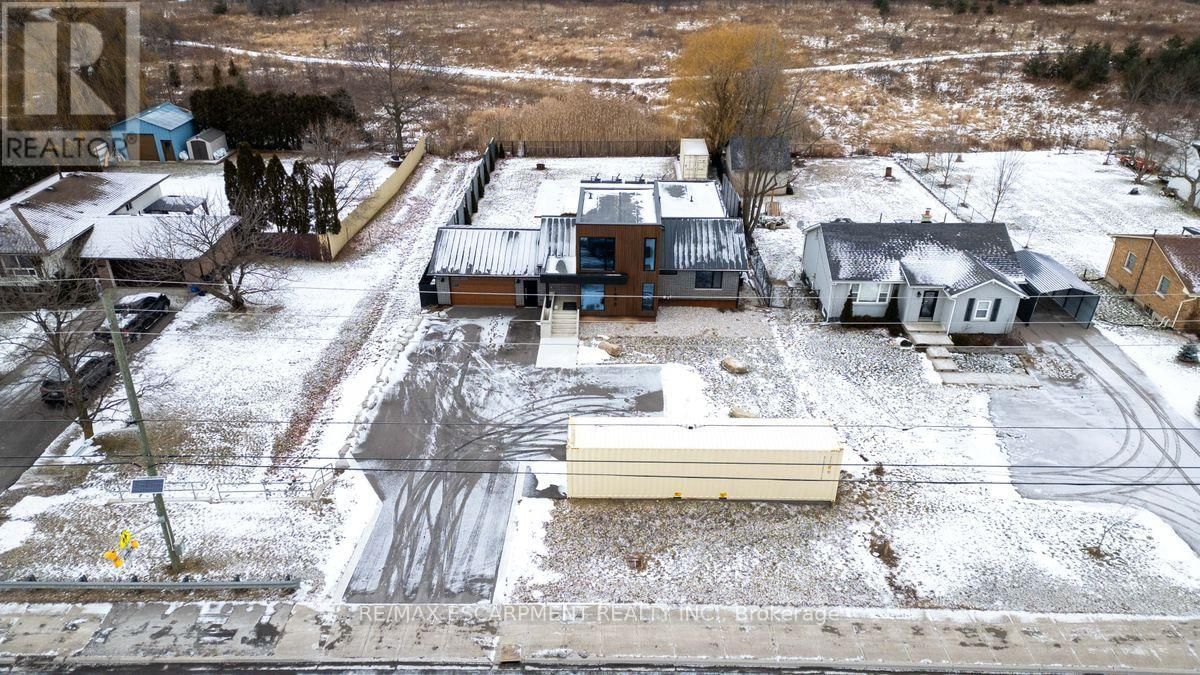1893 RYMAL ROAD EAST Image 8