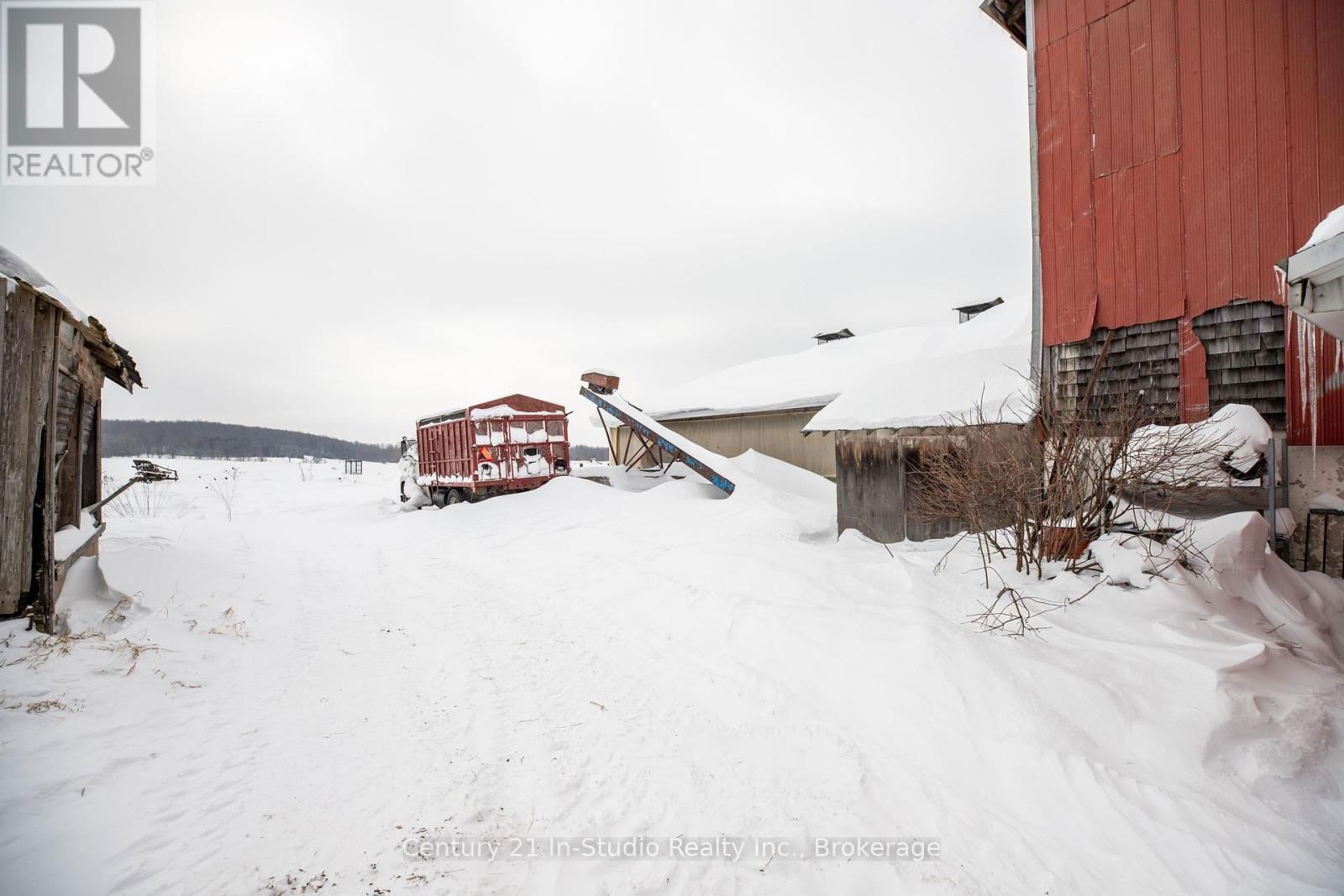 425158 IRISH LAKE ROAD Image 15