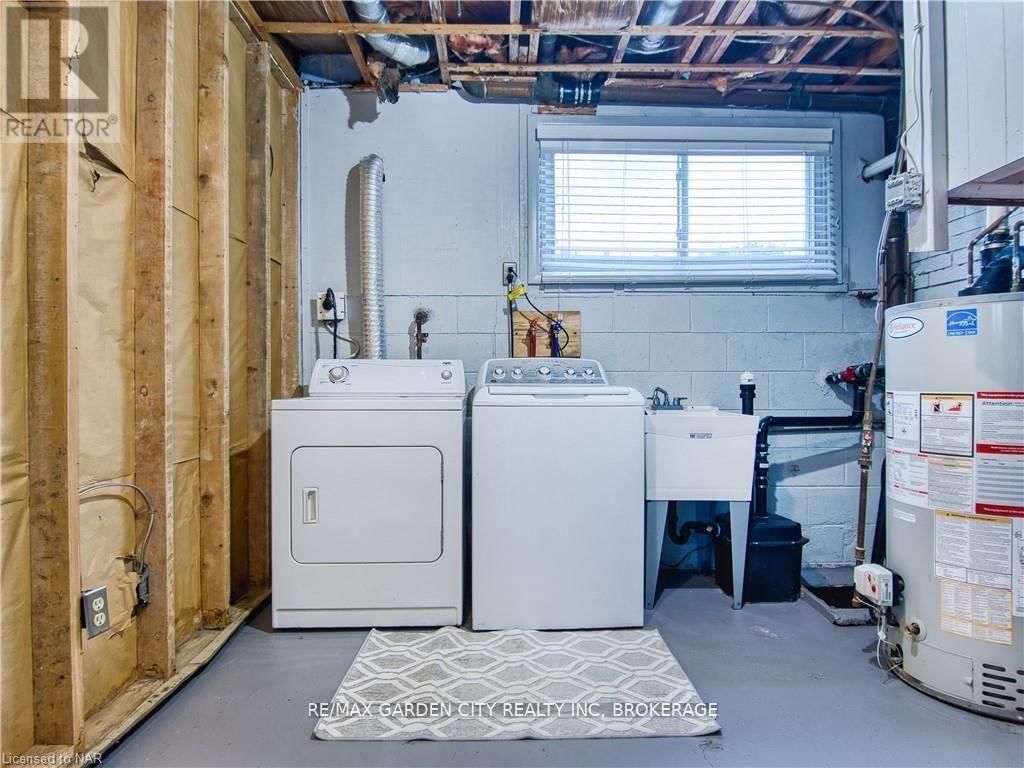 1729 THIRD ST LOUTH Image 33