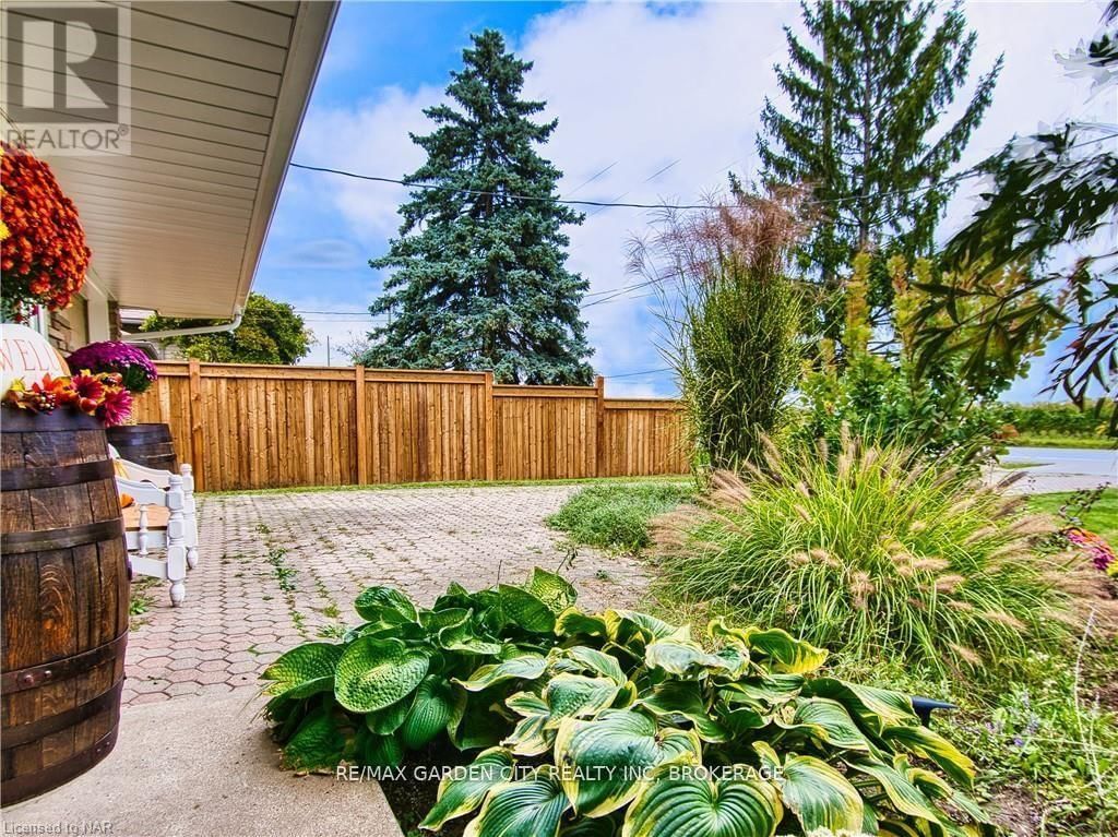 1729 THIRD ST LOUTH Image 6