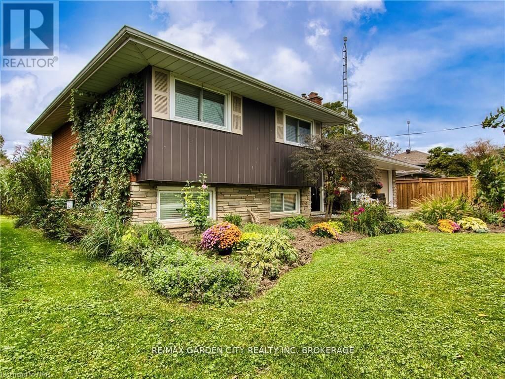 1729 THIRD ST LOUTH Image 8